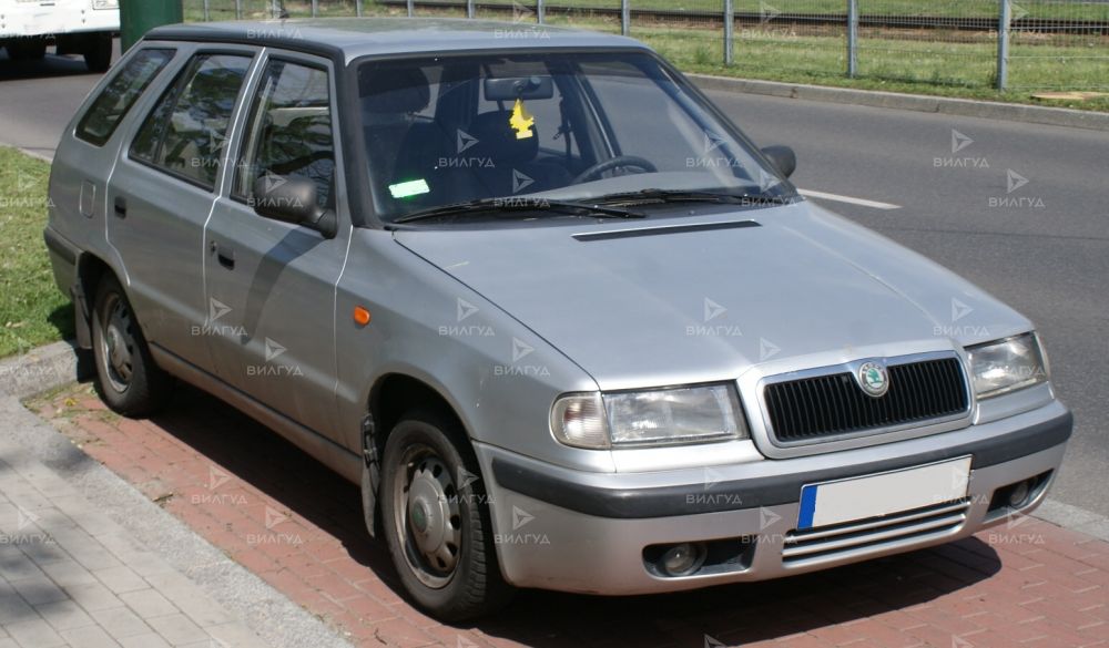 Замена сальника коленвала Škoda Felicia