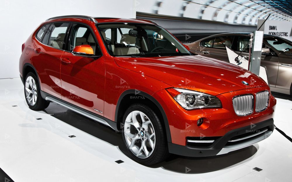 Замена стоп сигнала BMW X1
