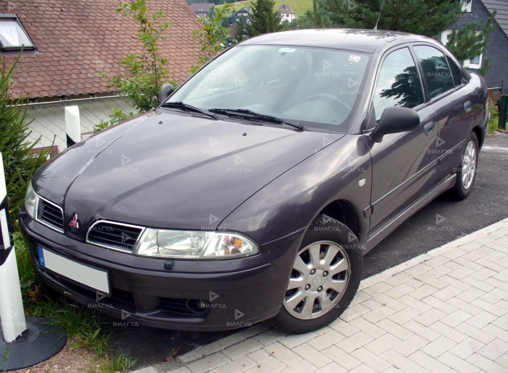 Техническое обслуживание Mitsubishi Carisma